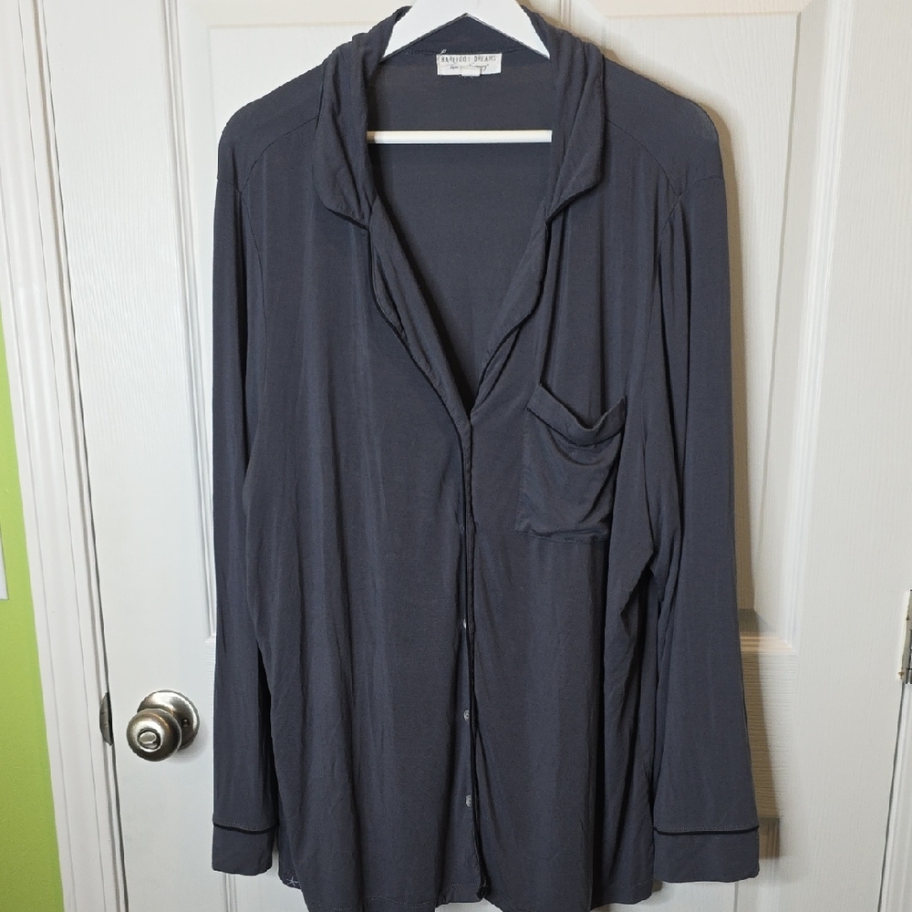 Barefoot Dreams Luxe Milk Jersey Piped Pajama Top Dark Gray & Black Piping XL